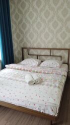 сдаю квартиру бишкек суточный: 1 бөлмө, Душ кабинасы, Жаздык, жууркан-төшөк каптары, Кондиционер