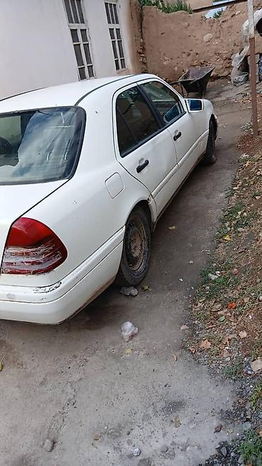 купить мазерати: Mercedes-Benz C-Class: 2000 г., 1.8 л, Механика, Бензин, Седан — 2