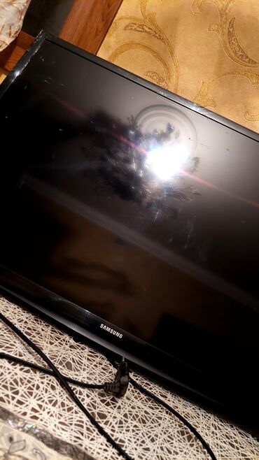Televizor Samsung Led 32" Ünvandan götürmə
