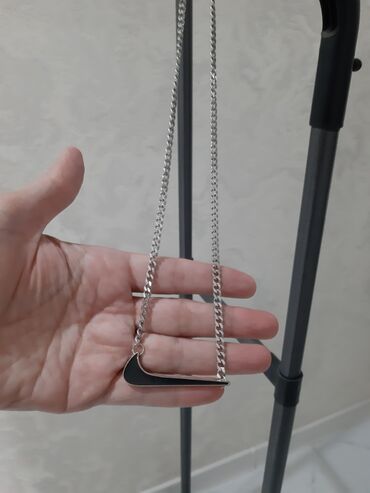 Солнцезащитные очки: Солнцезащитные очки с футляром - Форма: крупные прямоугольные линзы — 6