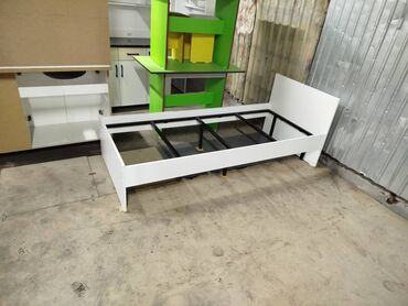 Односпальные кровати: Односпальная кровать, Новый, С матрасом, длина - 180190 см — 6