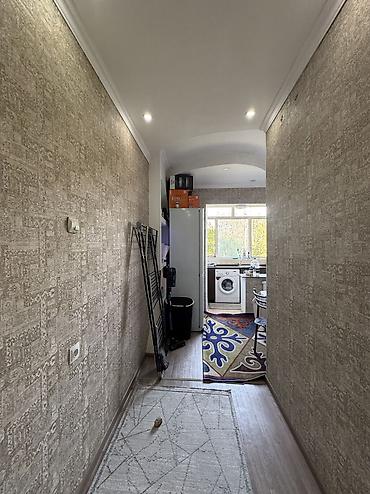 микрорайон: 1 комната, 44 м², 6 мкр 106 серия, 4 этаж — 3