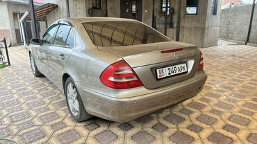 обмен на 211: Mercedes-Benz 220: 2003 г., 2.2 л, Типтроник, Дизель, Седан