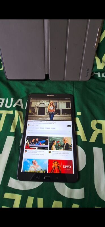 kosulje novi sad: Tablet nov skoro,sve radi sve otvara bez mane, veliki 10 inca, ima