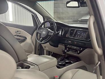 Kia Carnival: 2019 г., 2.2 л, Автомат, Дизель, Минивэн at lalafo.kg — 5 Kia Carnival: 2019 г., 2.2 л, Автомат, Дизель, Минивэн — 5