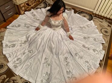 свадебные наборы ручной: Свадебное платье на прокат ручная работа 4000с