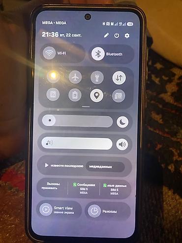 телефон а20: Смартфон Samsung Galaxy A-серии с экраном Infinity‑O (фронтальная — 1