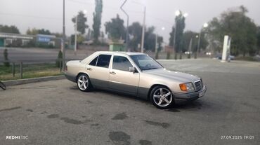 задний фонарь мерседес 124: Mercedes-Benz W124: 2025 г., Седан