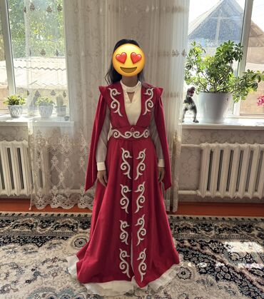 вечерняя обувь: Продаётся платье 👗 Надевала всего один раз, состояние идеальное — как