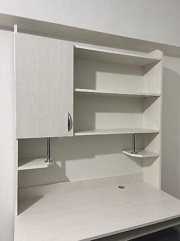 study table: 🔥 СРОЧНО ПРОДАЮ КОМПЬЮТЕРНЫЙ СТОЛ! 💰 Цена: 6000 сом 📍 Город: Бишкек — 2