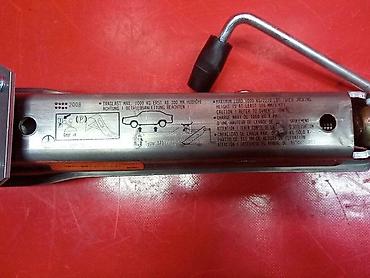 Другие детали кузова: Домкрат MERCEDES-BENZ (б/у) ОРИГИНАЛЬНАЯ КОНТРАКТНАЯ ЗАПЧАСТЬ В — 8