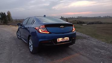 маленькие электро машины: Chevrolet Volt: 2016 г., 1.4 л, Автомат, Электромобиль, Хэтчбэк — 3