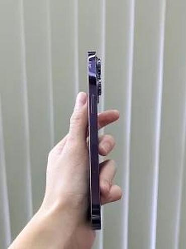 Apple iPhone: Apple iPhone (serija Pro) – 6,1– ekran, tamno ljubičasta/siva boja — 10