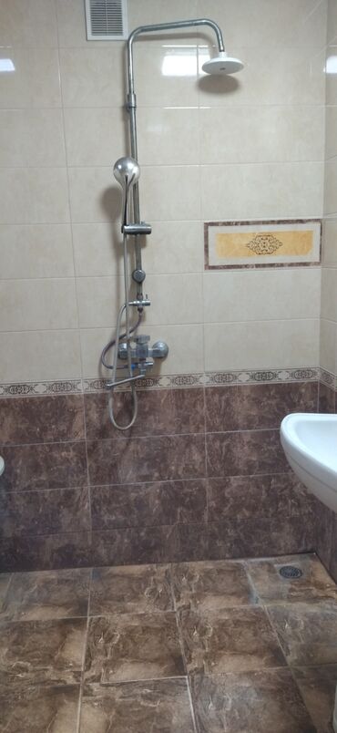 Uzunmüddətli kirayə mənzillər: Hovsan qəsəbəsində ekspermental lahiyeli 5/3 -cu mərtəbəsində -da lalafo.az — 7 Uzunmüddətli kirayə mənzillər: Hovsan qəsəbəsində ekspermental lahiyeli 5/3 -cu mərtəbəsində — 7