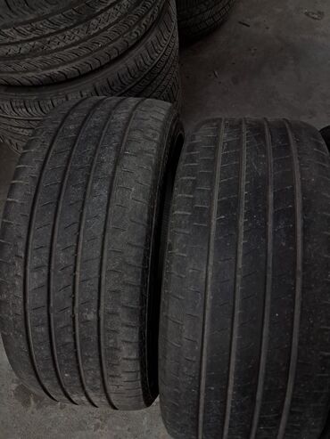 225 65 17 зима: Б/у Шина Bridgestone 235 / 45 / R 18