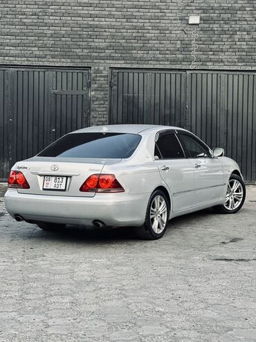 тайота айга: Toyota Crown: 2004 г., 3 л, Автомат, Бензин, Седан