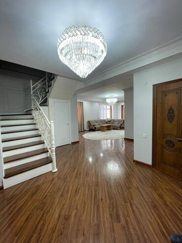 цены на недвижимость в бишкеке 2023: 4 комнаты, 201 м², Элитка, 9 этаж, Евроремонт