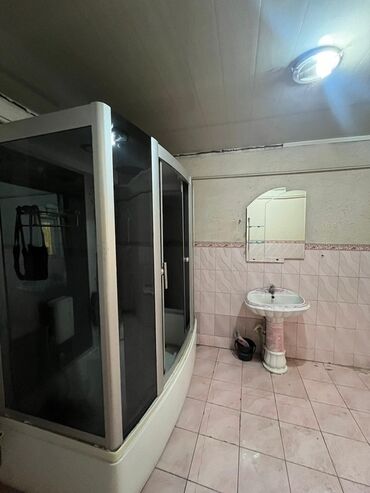 аренда дома на день: 250 м², 10 комнат