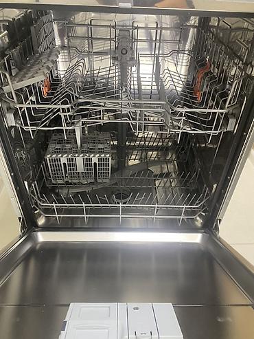 note 60: Hotpoint Ariston qabyuyan maşın - Tam ölçülü, quraşdırılan model - — 1