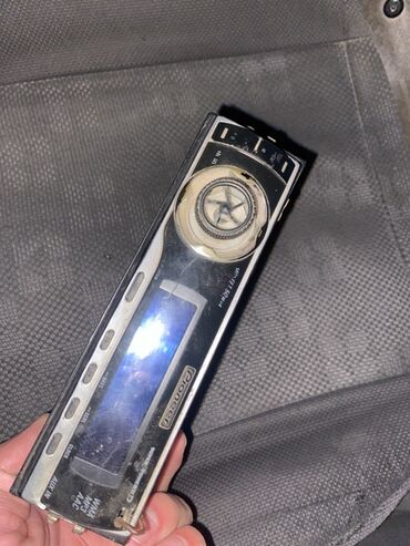 maşın üçün gps: Maqnitol, Pioneer, AUX