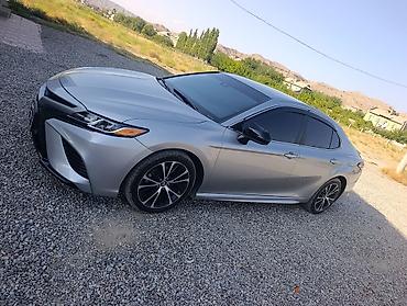 для такси авто: Toyota Camry: 2020 г., 2.5 л, Автомат, Бензин, Седан — 3
