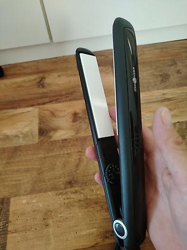 Prese za kosu: Pegla za kosu – keramičke ploče, podešavanje temperature - Ravne — 9