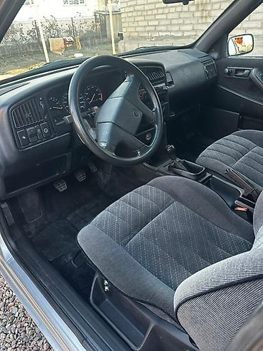 Volkswagen: Volkswagen Passat: 1991 г., Механика, Бензин, Седан — 7
