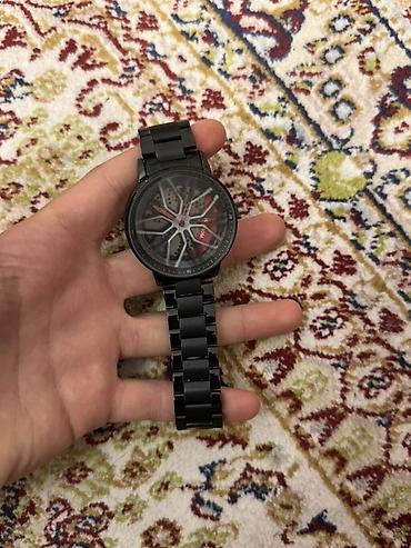 apple watch series 1: Kişi qol saatı – qara metal korpus və metal qolbaq - Dizayn: Ön üzü — 3