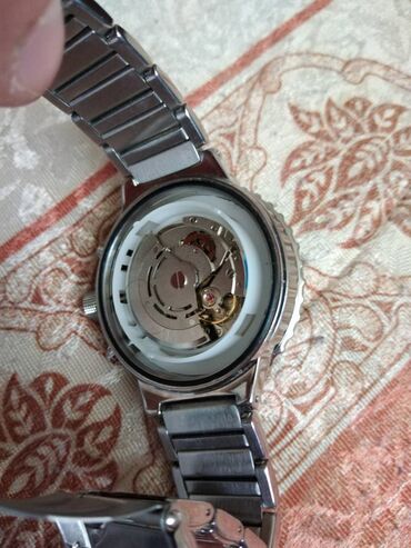 Ručni satovi: Klasični sat, Muški na lalafo.rs — 10 Ručni satovi: Klasični sat, Muški — 10