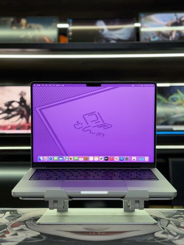настольный компьютер купить: Ноутбук, Apple, 8 ГБ ОЗУ, Apple M3, 14 ", Для работы, учебы, память NVMe SSD
