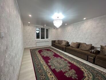 дом в аренду с бассейном: 70 м², 3 комнаты, Подвал, погреб, Забор, огорожен