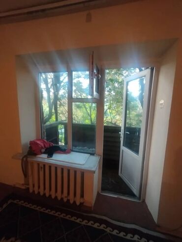 квартира обшага: 1 комната, 27 м², 3 этаж, Косметический ремонт