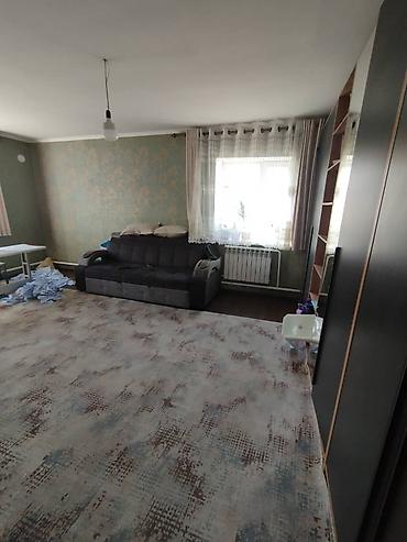 Продажа коттеджей и домов: Срочно продается дом! Продается жилой дом на участке 5 соток. Вторая — 19