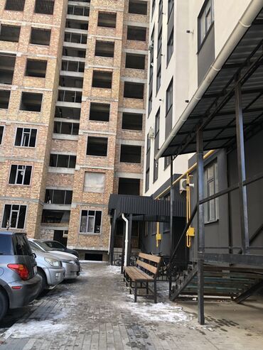 продаю квартиру не дорого: 1 комната, 39 м², Элитка, 2 этаж, ПСО (под самоотделку)