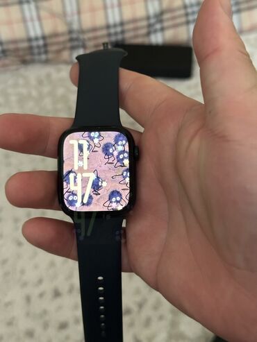 бу стиральная машина купить: Умные часы Apple Watch с черным ремешком. На экране отображается