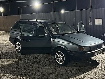 Volkswagen: Volkswagen Passat: 1989 г., 1.8 л, Механика, Универсал — 3