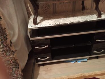 Komodlar: Güzgülü — 4