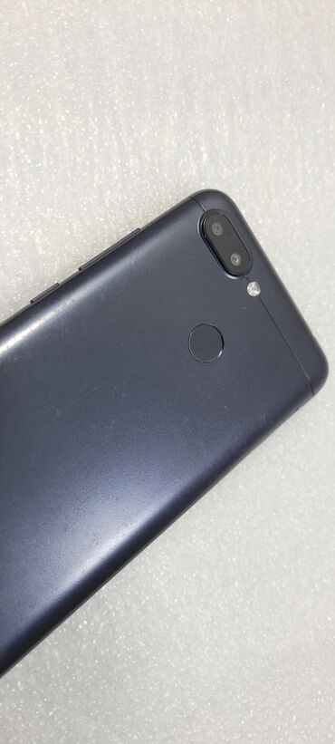 Redmi: Redmi, Redmi 6, Б/у, 64 ГБ, цвет - Черный, 2 SIM — 8