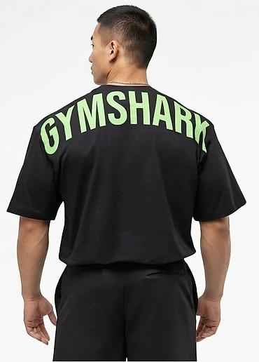 Мужская футболка Gymshark - Цвет: черный с крупным зеленым логотипом at lalafo.kg Мужская футболка Gymshark - Цвет: черный с крупным зеленым логотипом