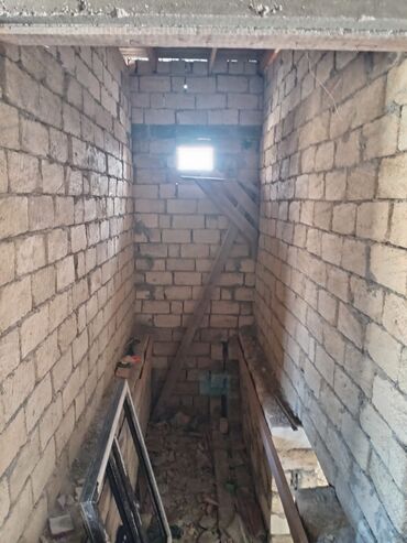 elmlerde ucuz heyet evi: 3 комнаты, 120 м², Без ремонта