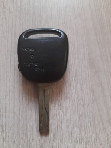 Аксессуары для авто: Ключ от тойота алтеза оригинал 500с