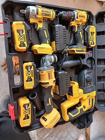 dewalt: Набор аккумуляторного инструмента DEWALT XR в чемодане Состав — 2