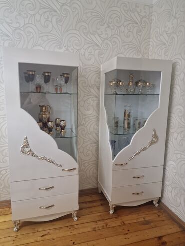 TV altlığı: İşlənmiş, Düz TV altlığı, Polkalı, Laminat, Türkiyə — 11