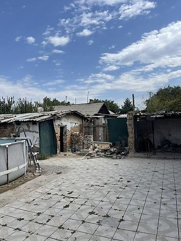 60: Продаётся пол дома барачного типа. Коммуникации Свет Вода холодная — 5