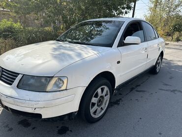 малибу машина цена: Volkswagen Passat: 2000 г., Седан