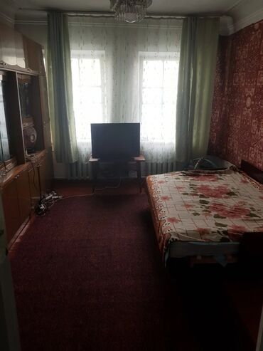 продажа домов в городе бишкек: 60 м², 4 комнаты, Требуется ремонт