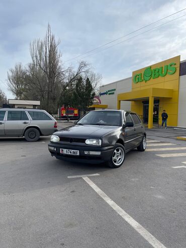 wolsvagen golf: Volkswagen Golf: 1993 г., 1.6 л, Бензин, Седан