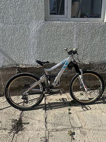 275 70 18: Горный велосипед, Giant, Рама M (156 - 178 см), Алюминий, Б/у — 1