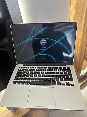 macbook pro 2017 i5: Macbook Pro 13 inch early satılır. Prosessor 2,7 GHz iki nüvəli İntel — 2