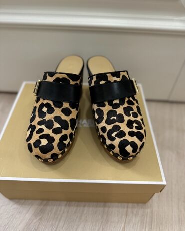 туфли замшевые на платформе: Женские сабо Michael Kors - размер US 5,5 (р 35,5) на стопу